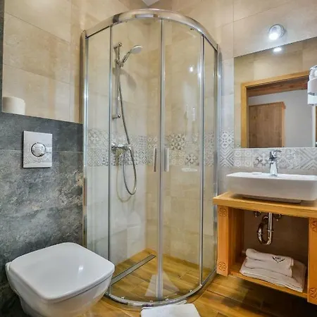 Zakohouse ポロニン