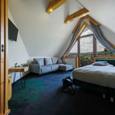 Zakohouse * ポロニン