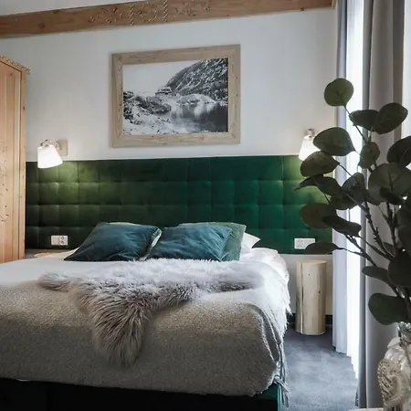 Zakohouse Homestay Poronin